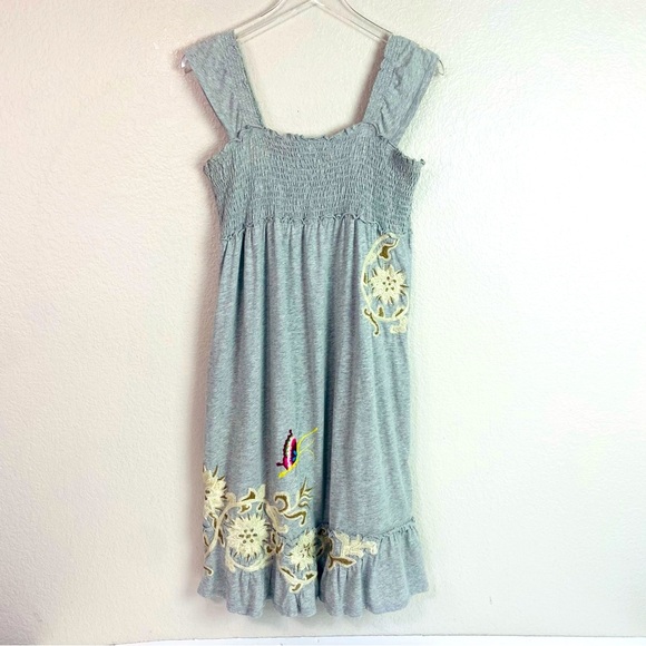 Johnny Was Grey Floral Butterfly Embroidered Smocked Dress Size M - Picture 4 of 11